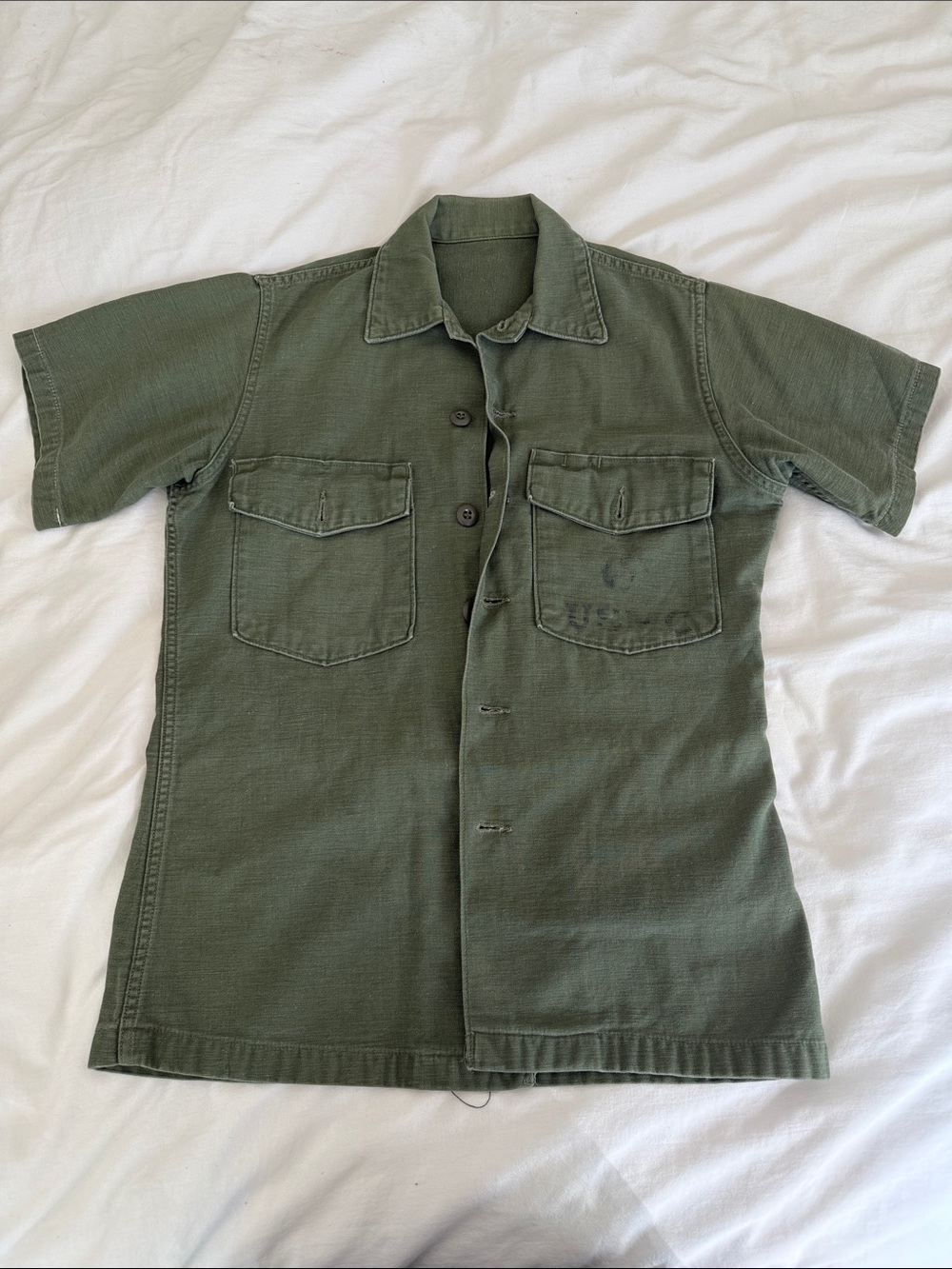 Vintage Vietnam War US Military OG-107 Sateen Shirt (small)